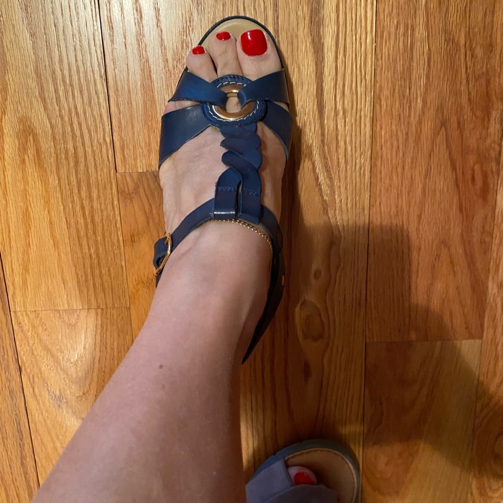 Andres Assous platform sandals
